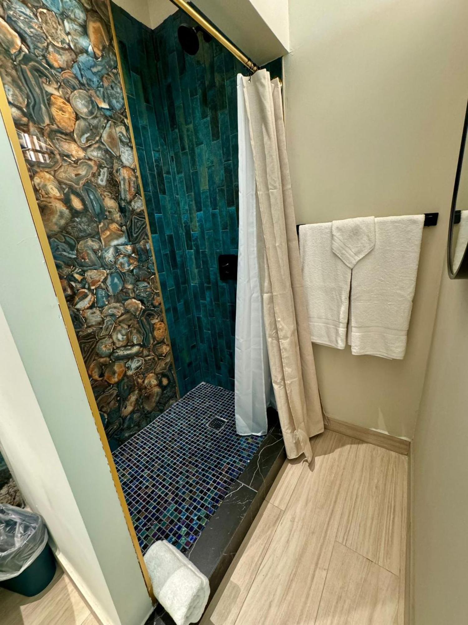 סן חואן Metro Art Hotel מראה חיצוני תמונה